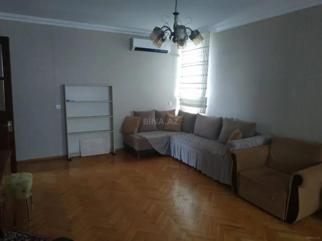 Kirayə verilir 2 otaqlı mənzil 50 m²