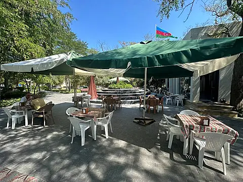 Kirayə verilir obyekt 92 m² — Bakı, Bayıl 92.00 m²