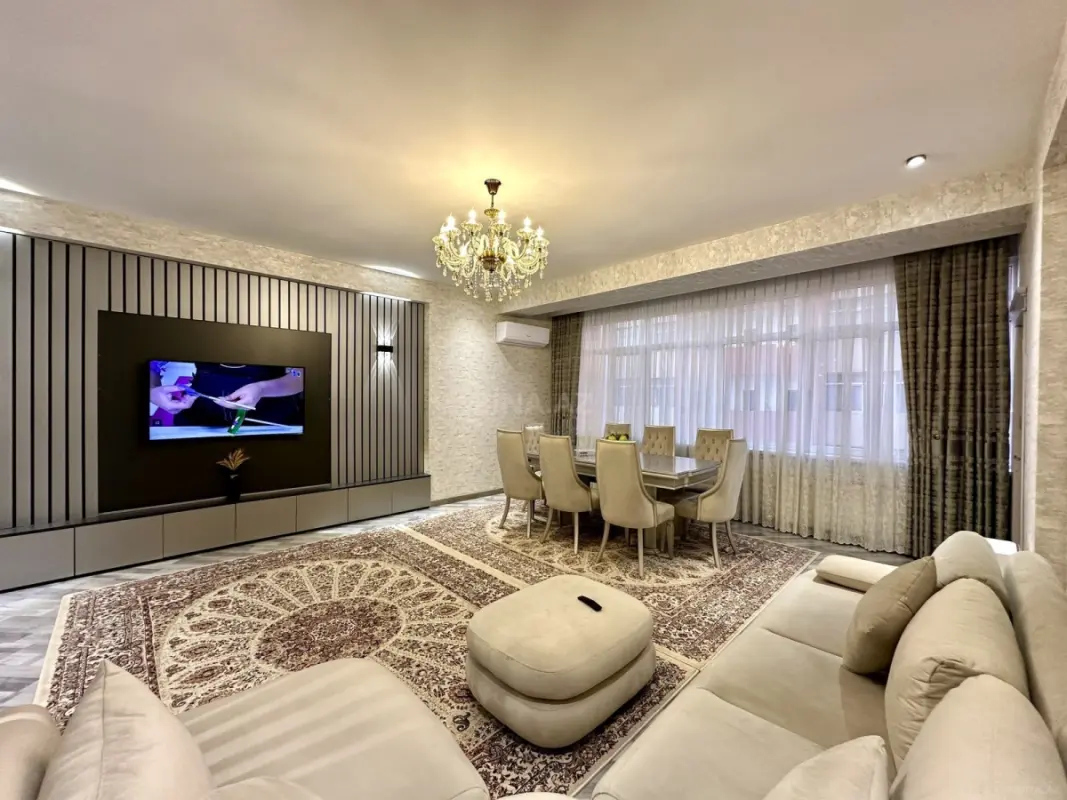Satılır 3 otaqlı mənzil 112 m²