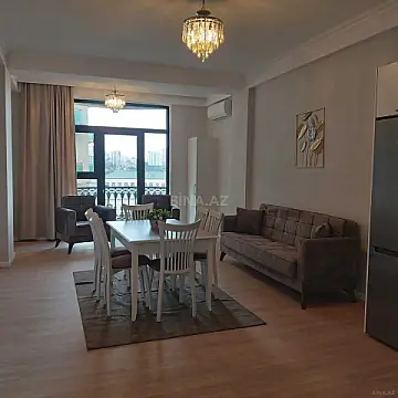 Kirayə verilir 2 otaqlı mənzil 80 m² — Bakı 2 otaq 80.00 m²