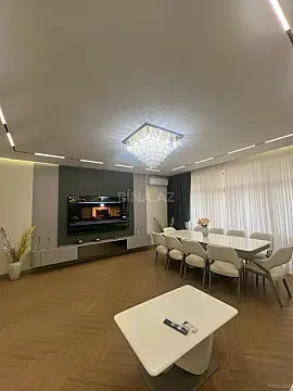 Satılır 4 otaqlı mənzil 186 m² — Bakı 4 otaq 186.00 m²