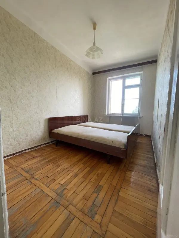 Satılır 3 otaqlı mənzil 63 m²