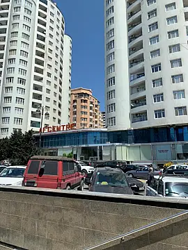 Satılır 3 otaqlı mənzil 177 m² — Bakı 3 otaq 177.00 m²