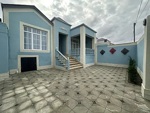 Satılır 3 otaqlı həyət evi 100 m² — Bakı 3 otaq 100.00 m²