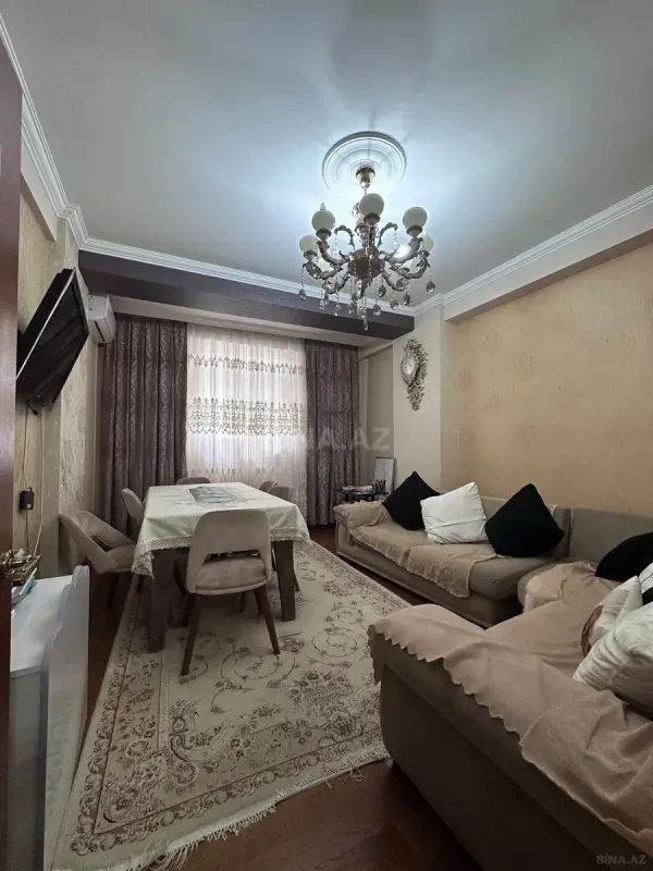 Satılır 2 otaqlı mənzil 71 m²