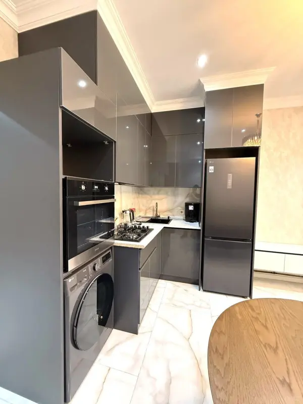 Kirayə verilir 2 otaqlı mənzil 66 m²
