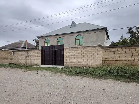 Satılır 5 otaqlı həyət evi 120 m² — Xaçmaz 5 otaq 120.00 m²