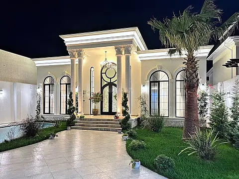 Satılır 5 otaqlı həyət evi 220 m² — Bakı, Mərdəkan 5 otaq 220.00 m²