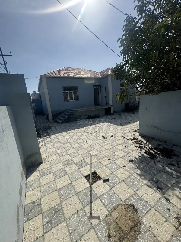 Satılır 4 otaqlı həyət evi 110 m²