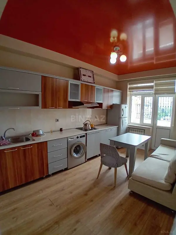 Satılır 3 otaqlı mənzil 110 m²