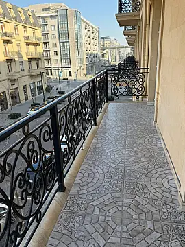 Satılır 4 otaqlı mənzil 161 m² — Bakı, Xətai 4 otaq 161.00 m²