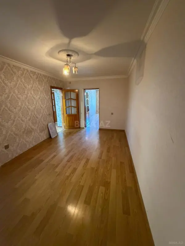 Satılır 3 otaqlı mənzil 76 m²