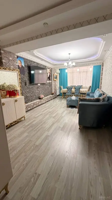 Satılır 3 otaqlı mənzil 125 m²