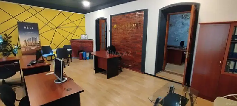 Kirayə verilir 3 otaqlı ofis 70 m² — Bakı 3 otaq 70.00 m²