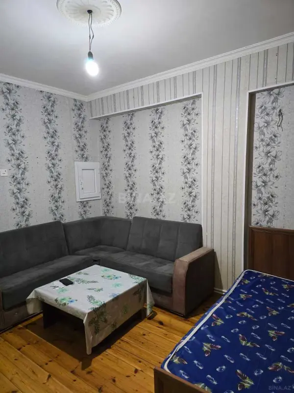 Kirayə verilir 2 otaqlı mənzil 35 m²