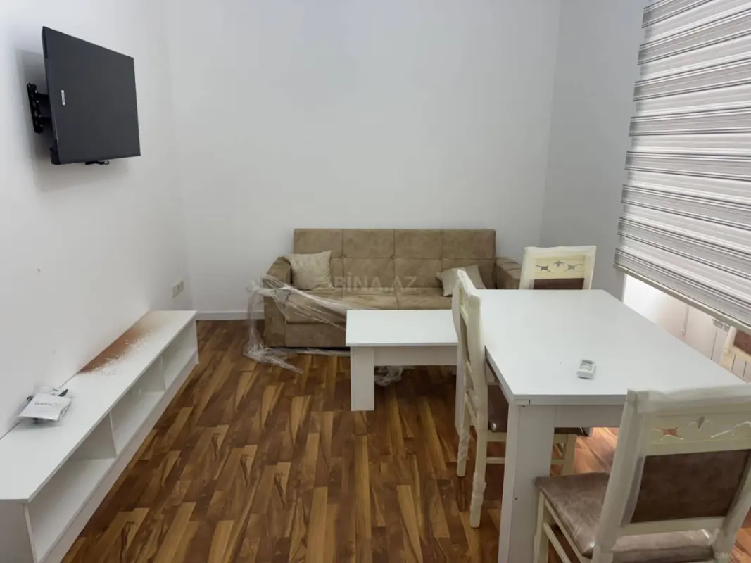 Kirayə verilir 2 otaqlı mənzil 45 m²