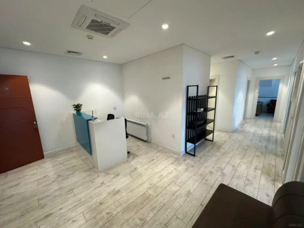Kirayə verilir 4 otaqlı ofis 125 m²