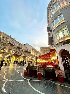 Satılır 4 otaqlı mənzil 150 m² — Bakı, Sahil qəs. 4 otaq 150.00 m²