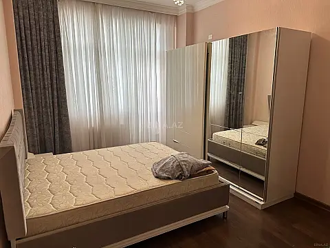 Kirayə verilir 2 otaqlı mənzil 90 m² — Bakı, Həzi Aslanov qəs. 2 otaq 90.00 m²