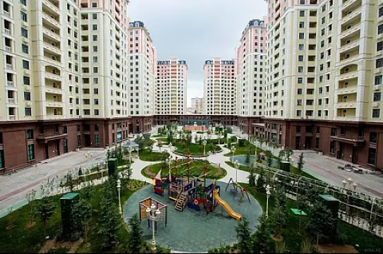 Kirayə verilir 3 otaqlı mənzil 120 m² — Bakı 3 otaq 120.00 m²