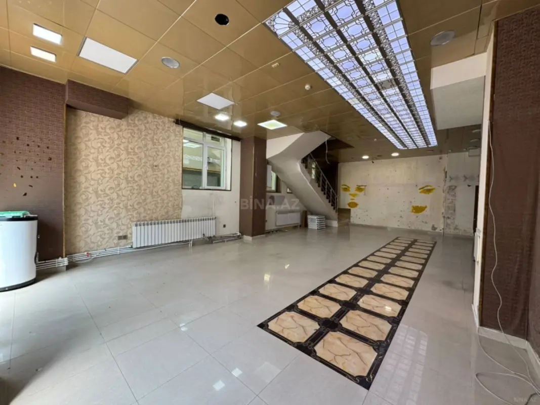 Kirayə verilir obyekt 330 m²