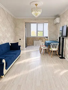 Kirayə verilir 3 otaqlı mənzil 70 m² — Bakı, İnşaatçılar 3 otaq 70.00 m²