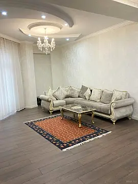 Kirayə verilir 3 otaqlı mənzil 125 m² — Bakı 3 otaq 125.00 m²