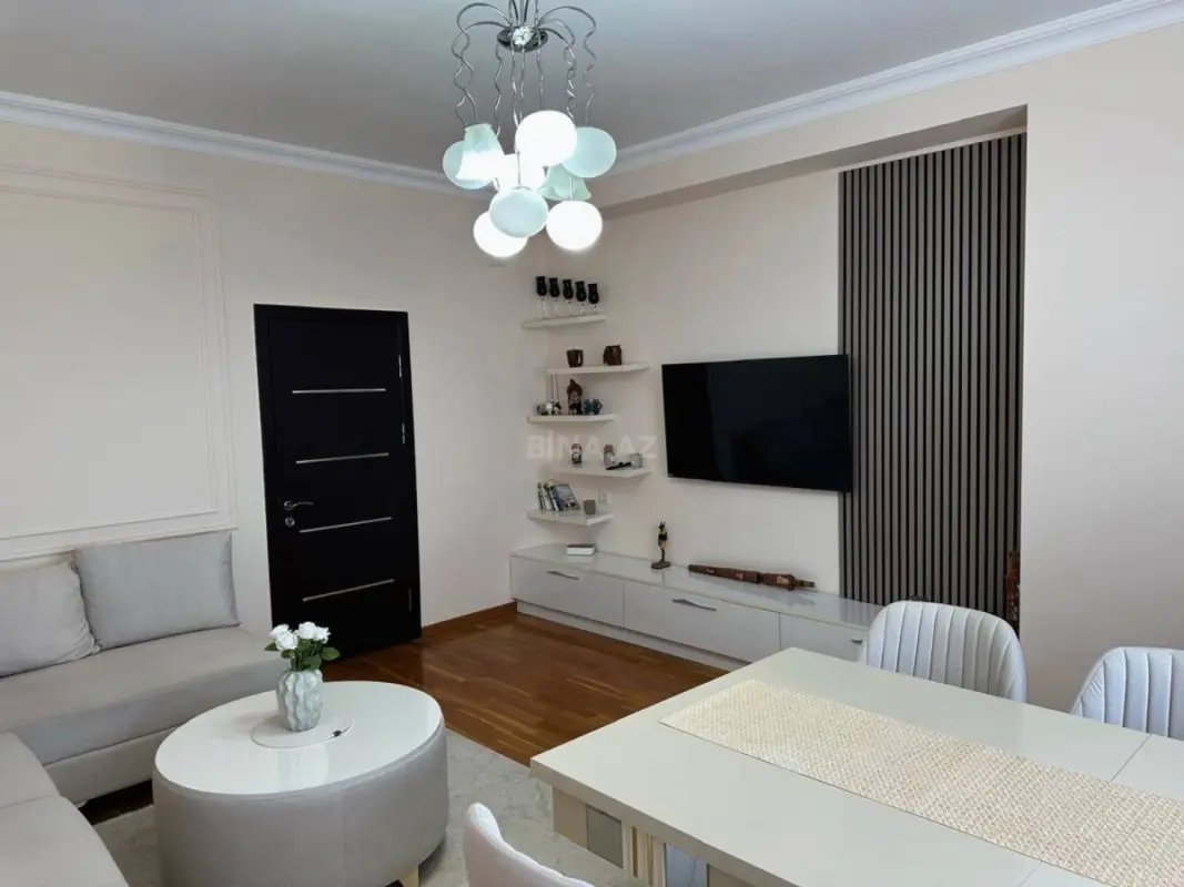 Satılır 3 otaqlı mənzil 84 m²