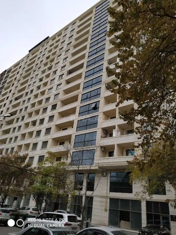 Satılır 2 otaqlı mənzil 94 m²