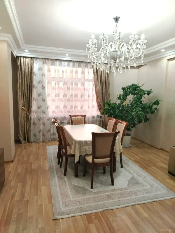 Satılır 3 otaqlı mənzil 96 m²