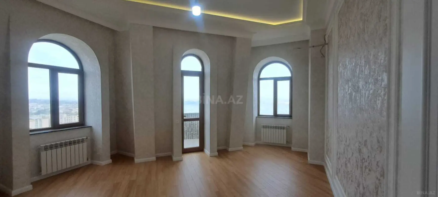 Satılır 2 otaqlı mənzil 89.4 m²