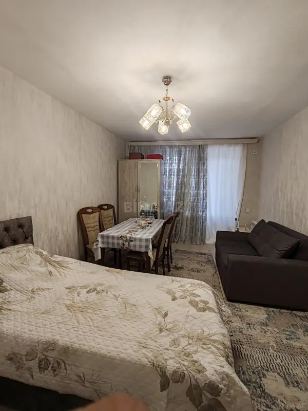 Satılır 1 otaqlı mənzil 40 m²