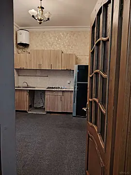 Kirayə verilir 10 otaqlı həyət evi 320 m² — Bakı 10 otaq 320.00 m²