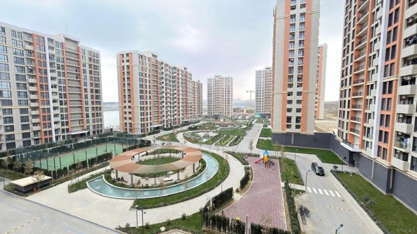 Satılır 3 otaqlı mənzil 84 m²