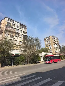 Kirayə verilir 3 otaqlı mənzil 90 m² — Bakı, Həzi Aslanov qəs. 3 otaq 90.00 m²