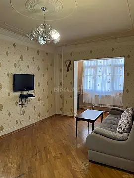 Kirayə verilir 2 otaqlı mənzil 65 m² — Bakı, 8-ci mikrorayon 2 otaq 65.00 m²
