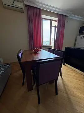Kirayə verilir 2 otaqlı mənzil 80 m² — Bakı, Nərimanov 2 otaq 80.00 m²