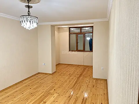 Satılır 3 otaqlı mənzil 80 m² — Bakı, Həzi Aslanov qəs. 3 otaq 80.00 m²