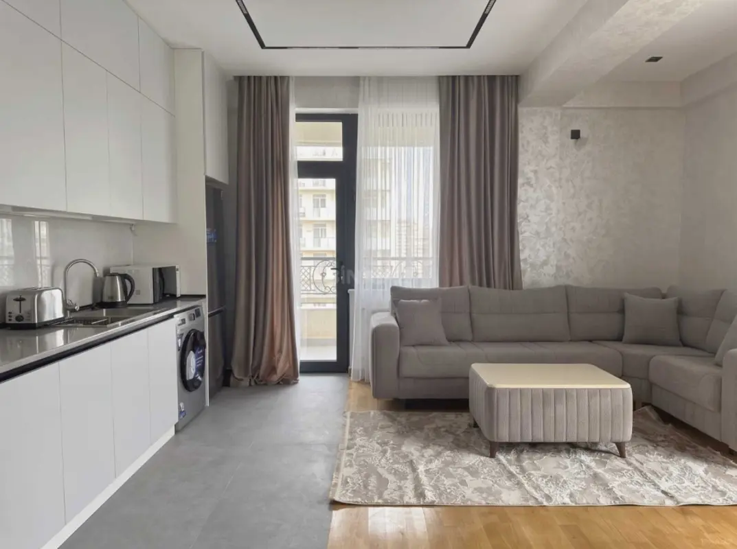 Kirayə verilir 3 otaqlı mənzil 100 m²