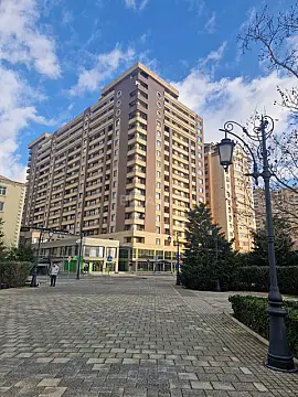 Kirayə verilir 3 otaqlı mənzil 135 m² — Bakı, Xətai 3 otaq 135.00 m²