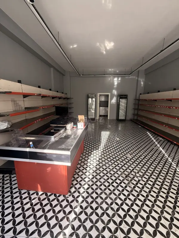 Kirayə verilir obyekt 83 m²