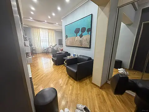 Satılır 3 otaqlı mənzil 84 m² — Bakı, Nizami 3 otaq 84.00 m²