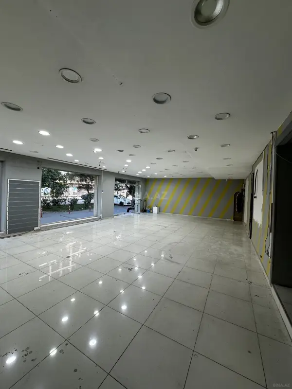 Kirayə verilir obyekt 140 m²
