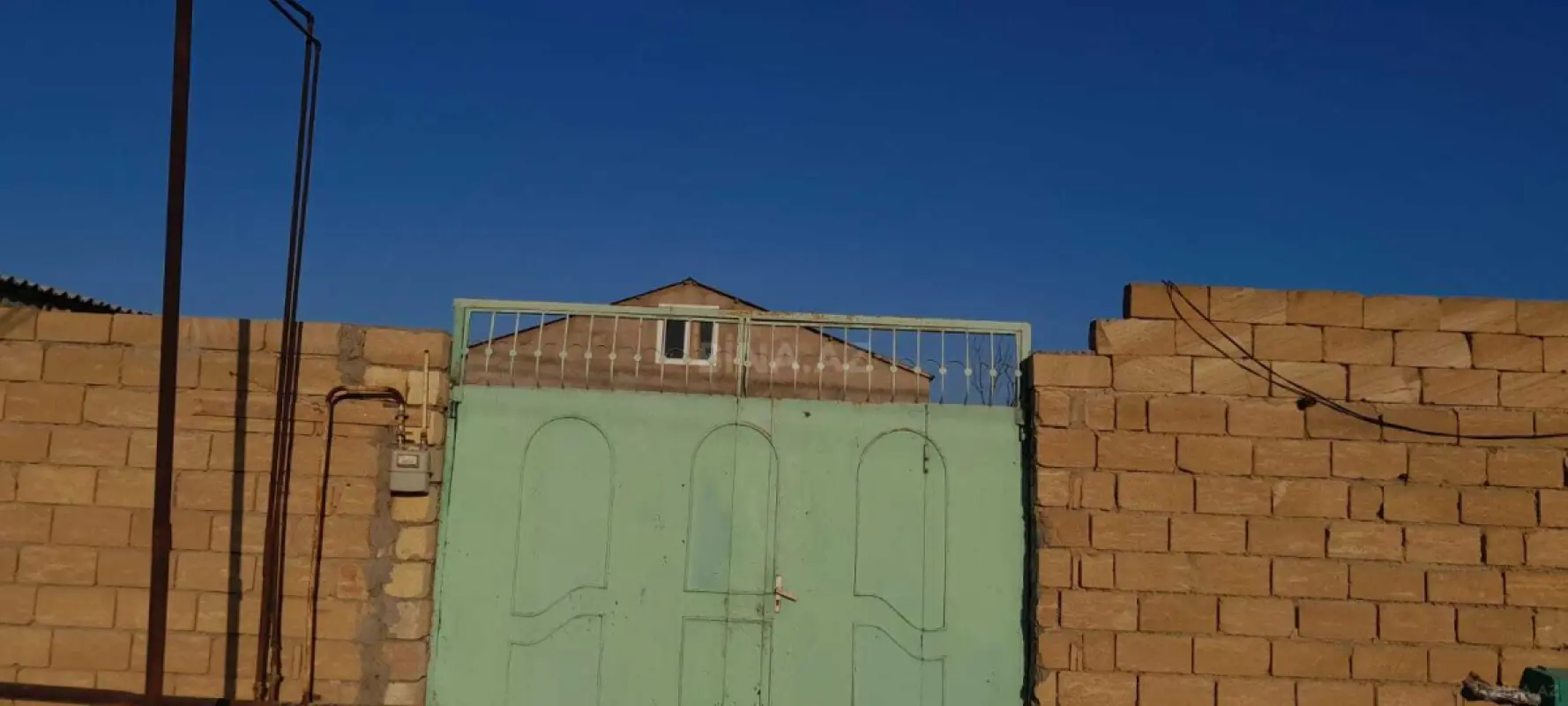 Satılır 3 otaqlı həyət evi 600 m²