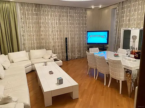 Kirayə verilir 3 otaqlı mənzil 120 m² — Bakı, İnşaatçılar 3 otaq 120.00 m²