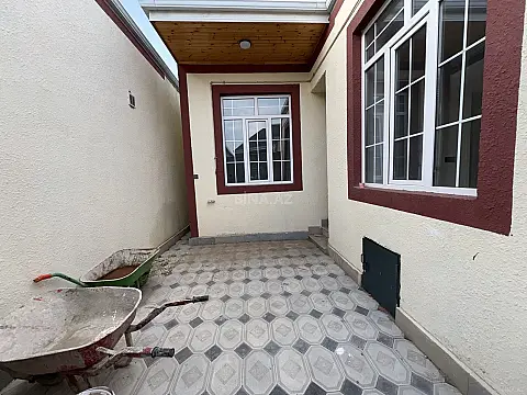 Satılır 3 otaqlı həyət evi 70 m² — Bakı 3 otaq 70.00 m²