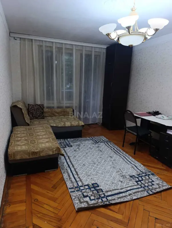Kirayə verilir 2 otaqlı mənzil 45 m²
