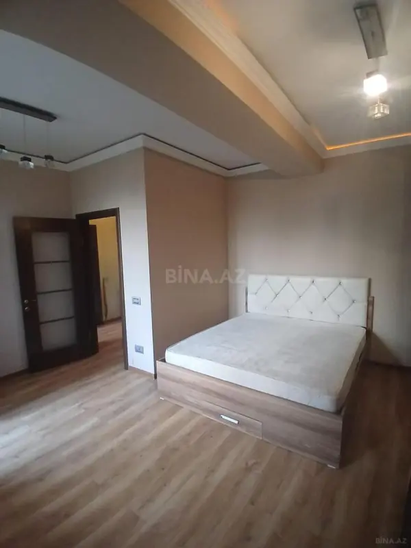 Kirayə verilir 1 otaqlı mənzil 53 m²