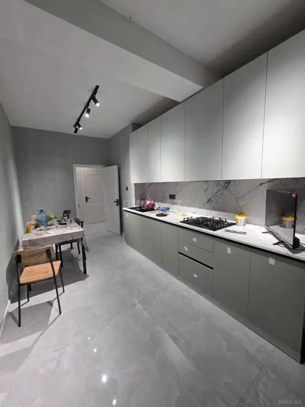 Kirayə verilir 3 otaqlı mənzil 102 m²