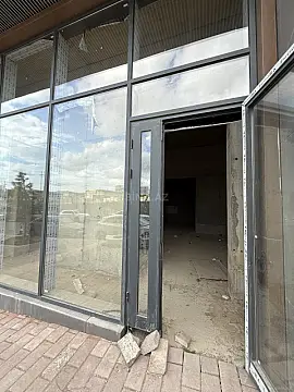 Kirayə verilir obyekt 93 m² — Bakı, Xətai 93.00 m²